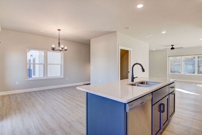 Photo - Brand New Luxury Townhomes: 3BR, 2.5Bath Altoona WI