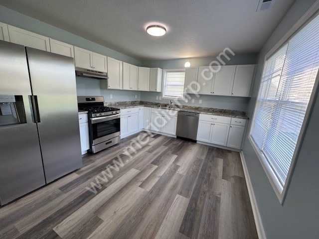 Photo - 1131 E Lewis St