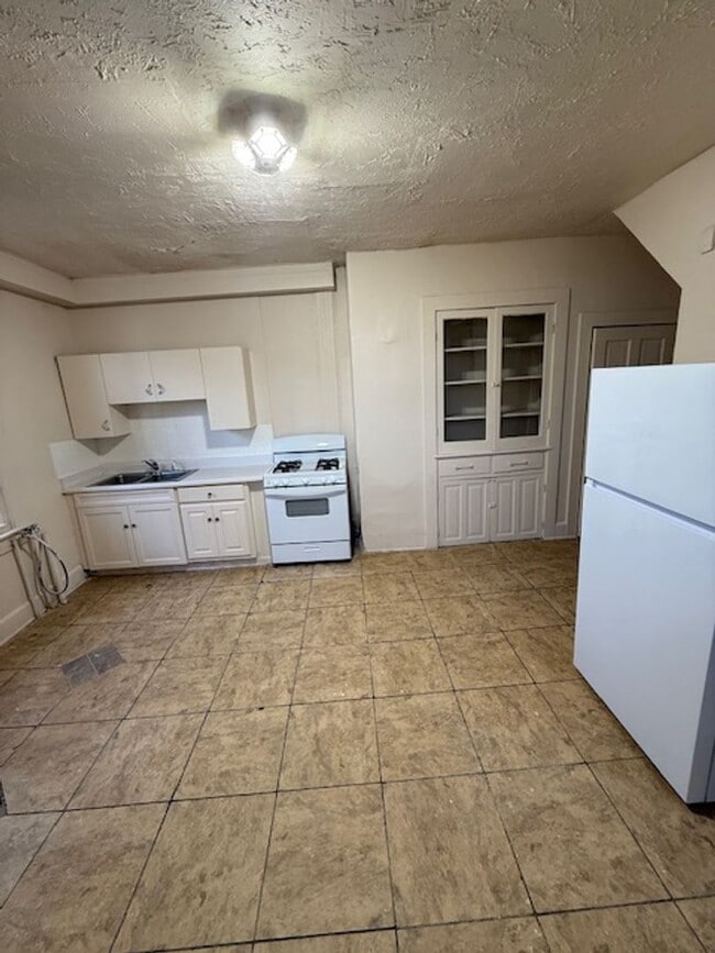 Photo - 205-207 West Oregon Street Apartamento Unidad 207