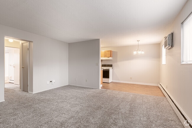 2HAB, 1BA - 800 ft² - Four Seasons Apartments