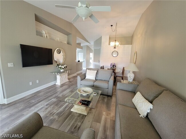 Photo - 7577 Silver Trumpet Ln Unit T-204