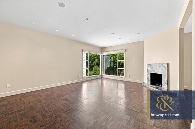 Photo - 76 Lapidge St