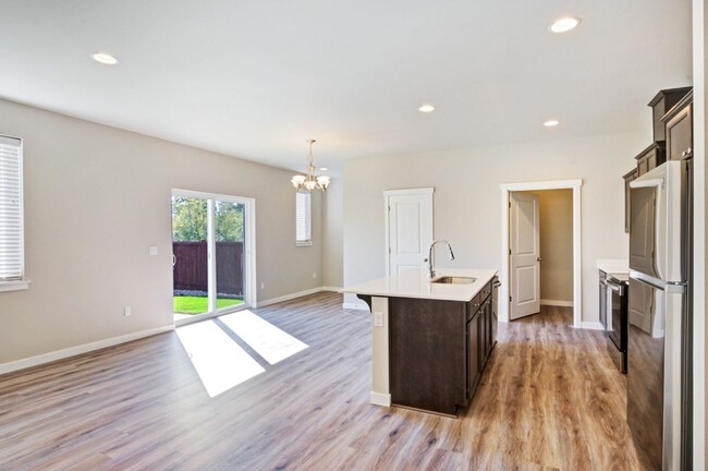 Photo - Newly Built 4bd 2.5ba in LSSD