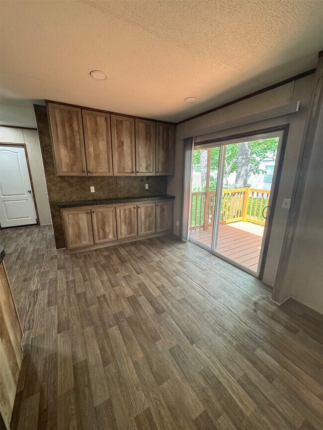 Photo - 24118 Arapaho Trail