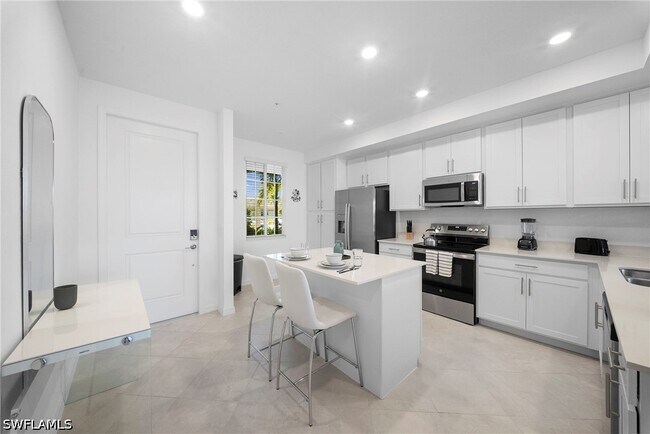 Photo - 15285 Grn Acrs Ave Unit 414