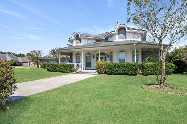 Photo - 100 Dillons Way
