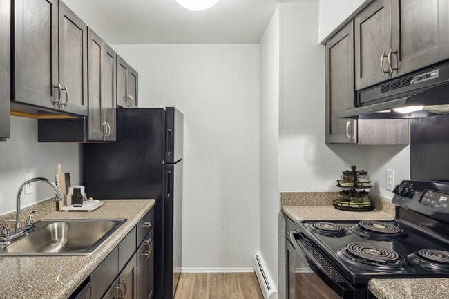 Fox Pointe Apartments
