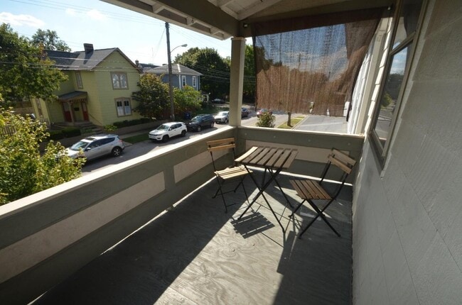 Photo - 208 W 3rd Ave