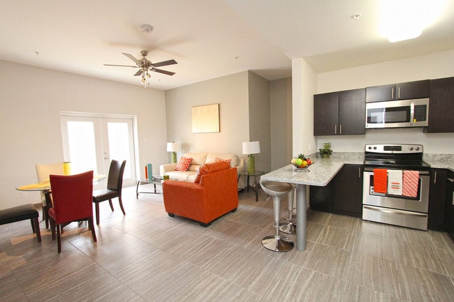 Photo - 502 Shiloh Dr