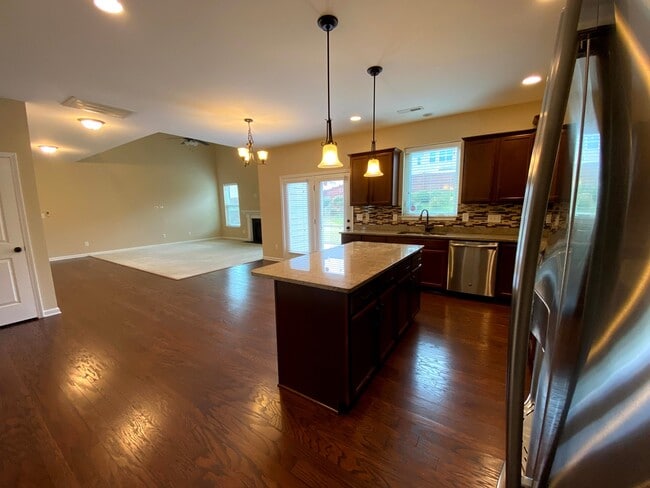 Photo - 3011 Ironwood Flat Dr