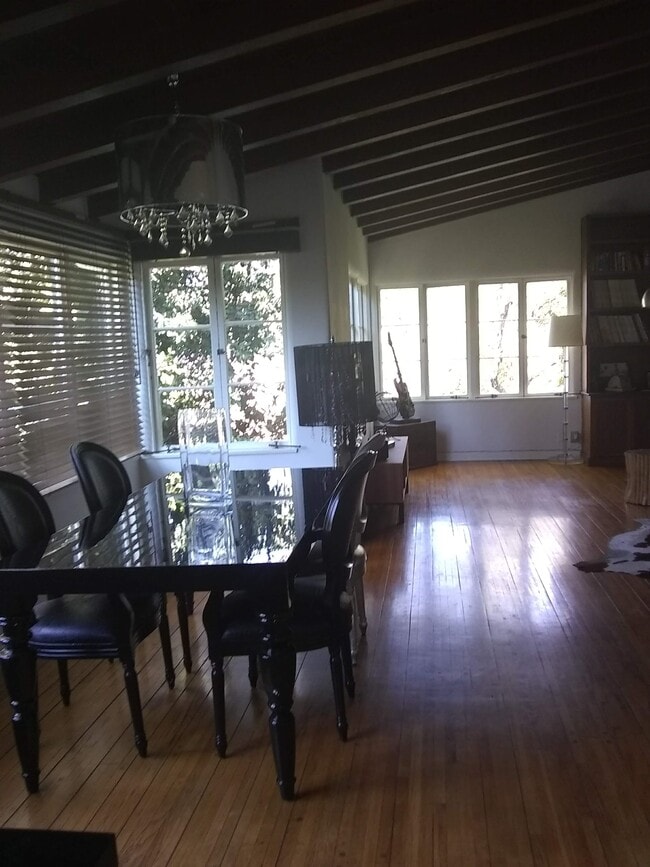 Photo - 2174 Beachwood Ter Unit 2174