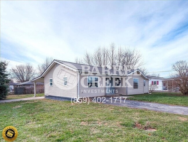 Photo - 3-Bed 1-Bath House  + Granite Countertops & Carport