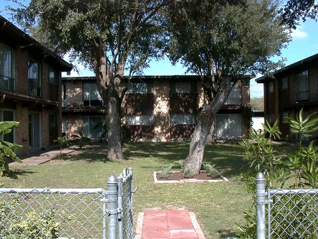 Seville Apartments - Seville Apartments