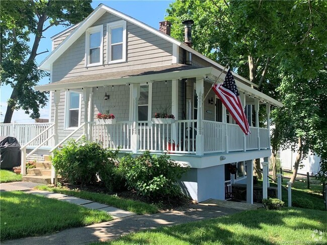 Building Photo - 28 Indian Point Rd Unit B Rental