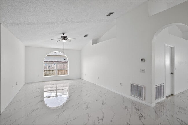 1118 Perpignan Ct