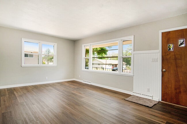 Photo - 2701 S Norton Ave