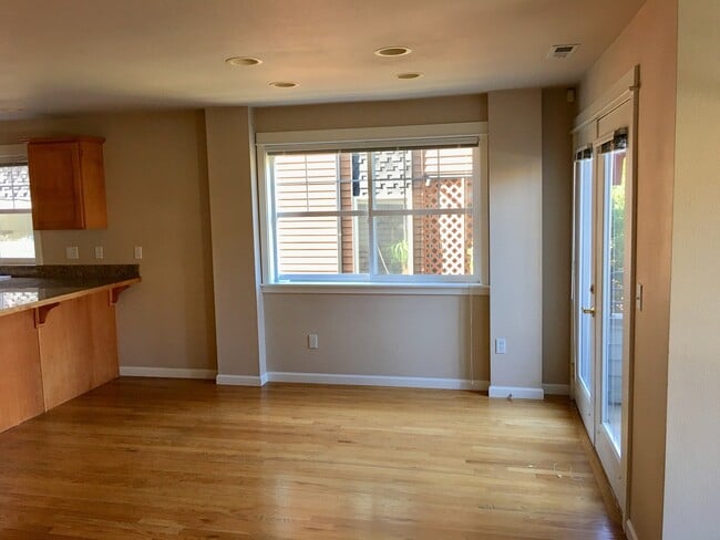 Photo - 6521 24th Ave NE