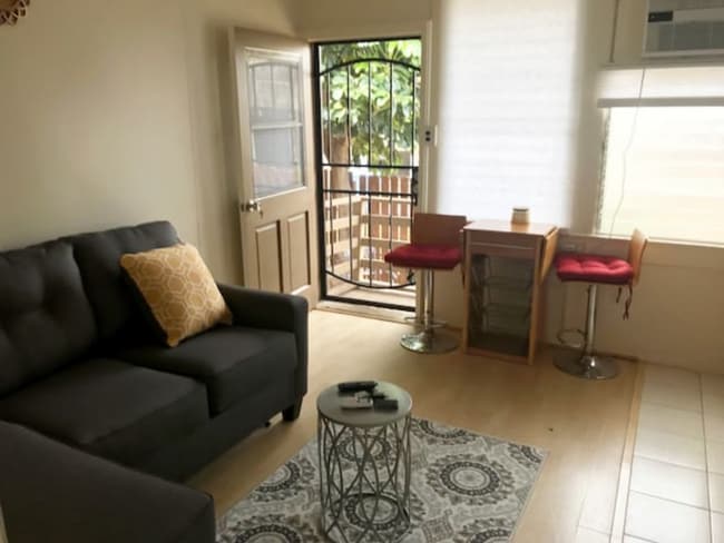 Photo - Pet-Friendly 1BR in Honolulu’s Kapahulu Ar...