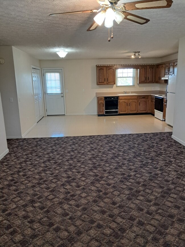 Photo - 650 Old Tellico Hwy N Unidad #2