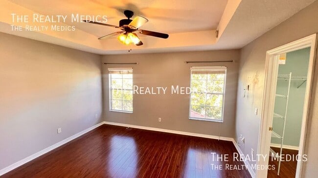 Photo - 5110 Fiorella Ln