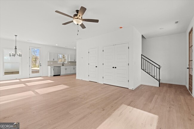 Photo - 101 Carroll Cir
