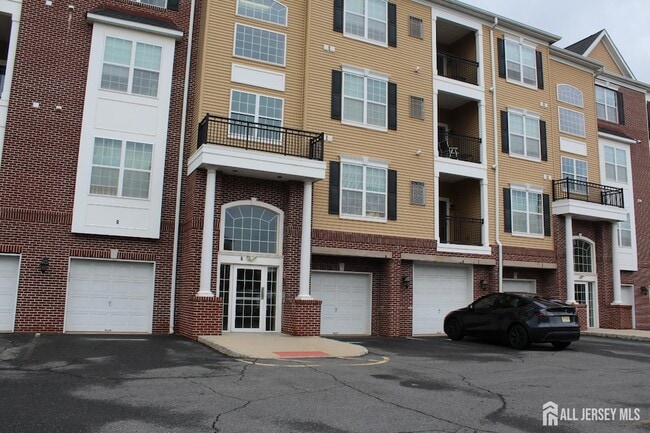 Building Photo - 613 Doral Ct Rental