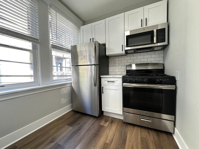 Photo - 2607 N Spaulding Ave Unit 2N