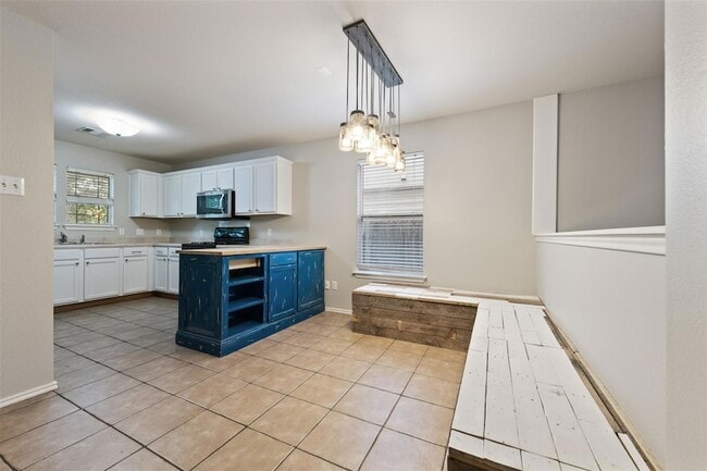 Photo - 2224 Bluffstone Dr