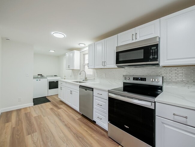 Photo - AVAILABLE NOW! Charming 3-Bed Home in Desirable White Lake Community