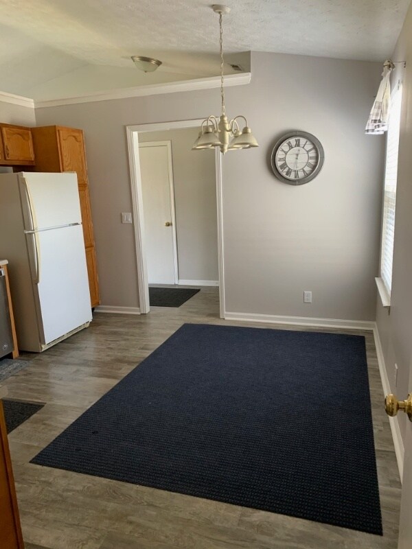 Photo - 2318 Temple Ct E