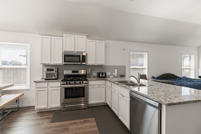 Photo - 10014 Granite Grove Ln