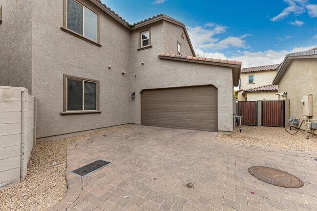 Photo - 2532 N 149th Ave