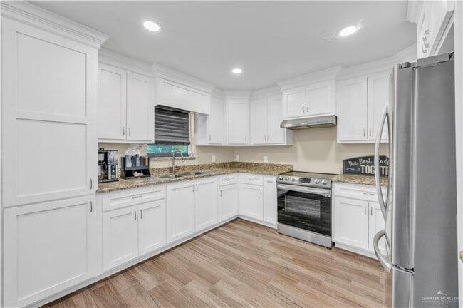 Photo - 16 Tree Top Ct