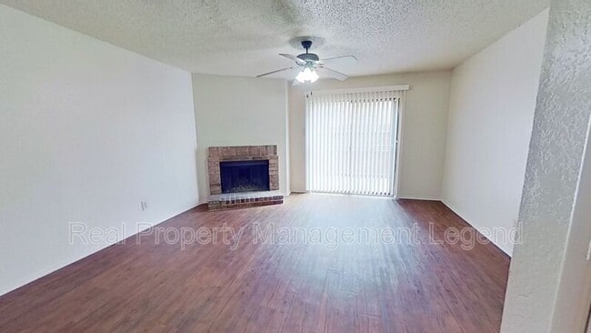 Building Photo - 8109 Silver Crk Rd Rental