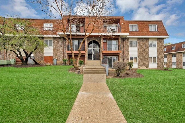 Photo - 1075 Knoll Ln Condo Unit 201