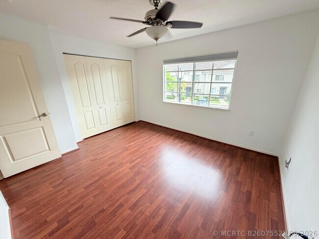 Photo - 5738 NW 48th Ave