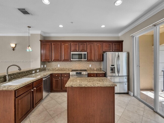 Photo - 2891 S Greenleaf Cir