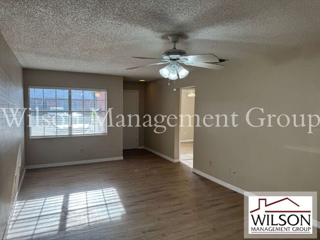 Photo - 1241 Heritage Ln