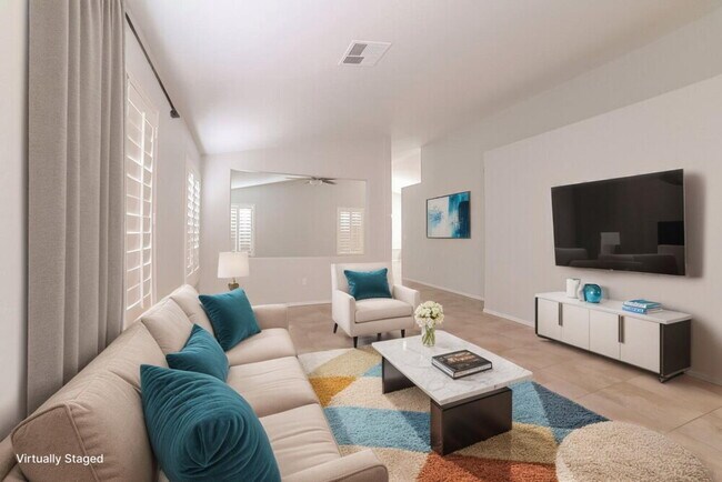 Photo - 323 N Ocean Dr