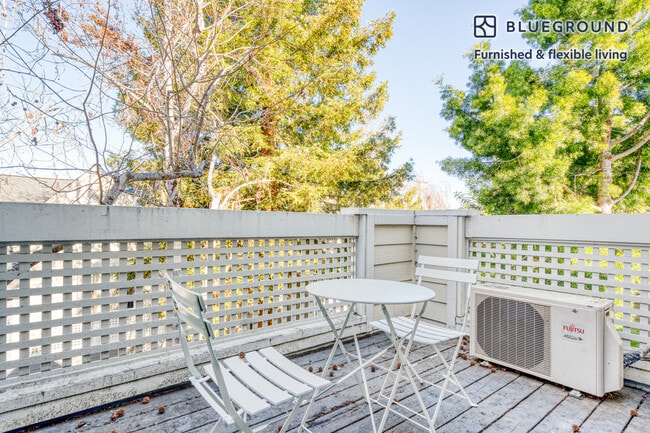 Photo - 2147 Newhall St Unidad SI FL3-ID847