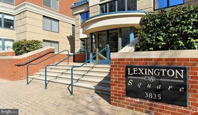 Building Photo - 3835 9th St N Unit 1007E Rental