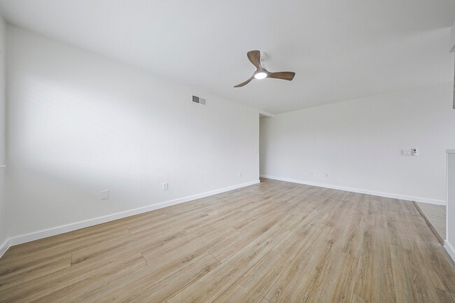 Photo - 72577 Edgehill Dr Unit 4