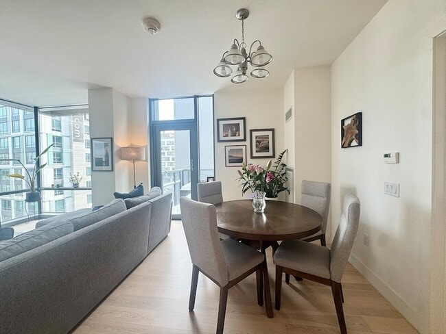 Photo - 32 Traveler St Unit 609