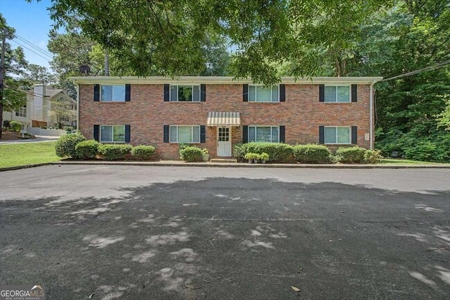 Photo - 2430 Coosawattee Dr NE