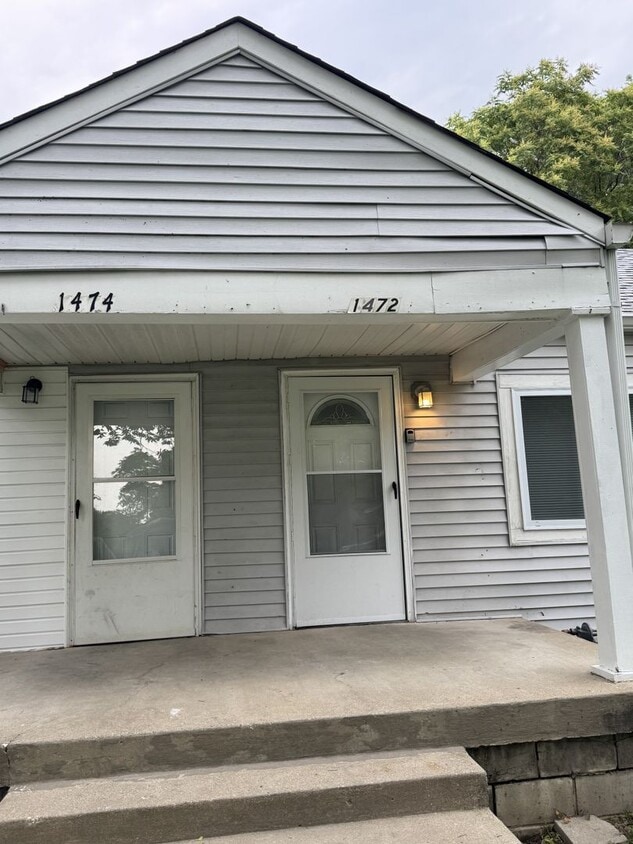 Photo - 1472 W 32nd St
