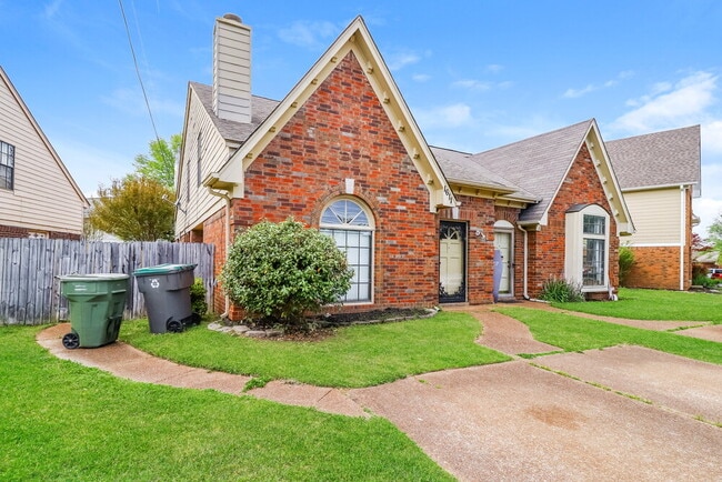 Photo - 1611 Oaken Bucket Dr
