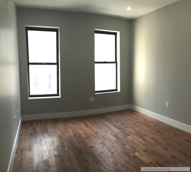 Photo - 4230 Broadway Unit 2B