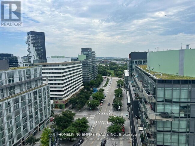 Photo - 425 Front St E Unité 612