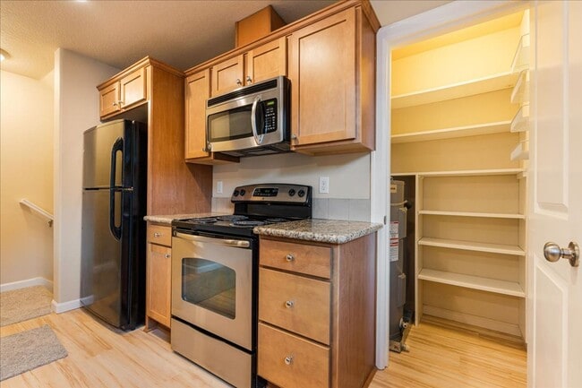 Photo - Modern Townhome Near the Willamette River