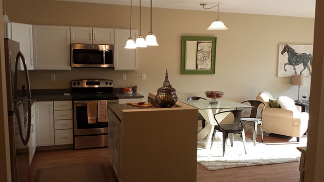Photo - 79 Rantoul St Unidad #79